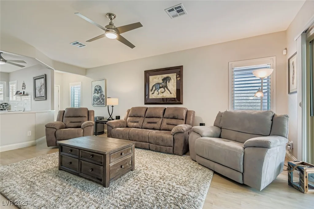 5886 Crossfield, Las Vegas, NV 89122
