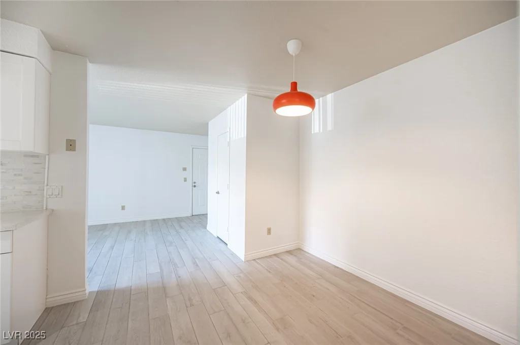 2606 Durango, Las Vegas, NV 89117