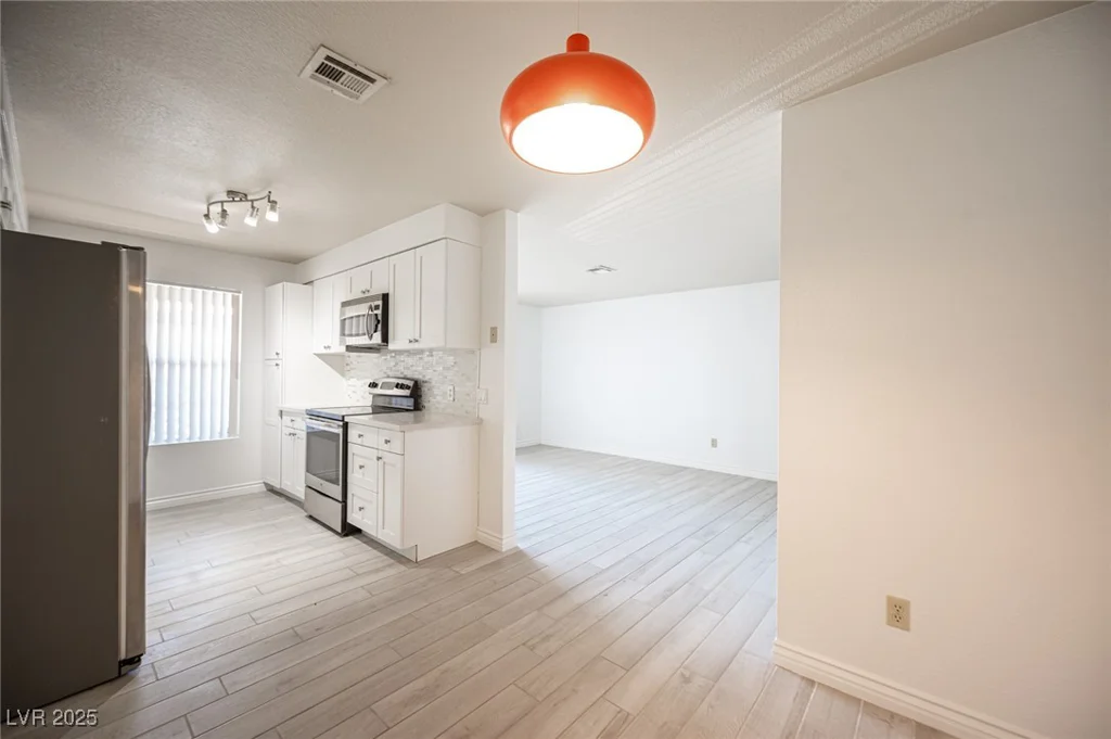 2606 Durango, Las Vegas, NV 89117