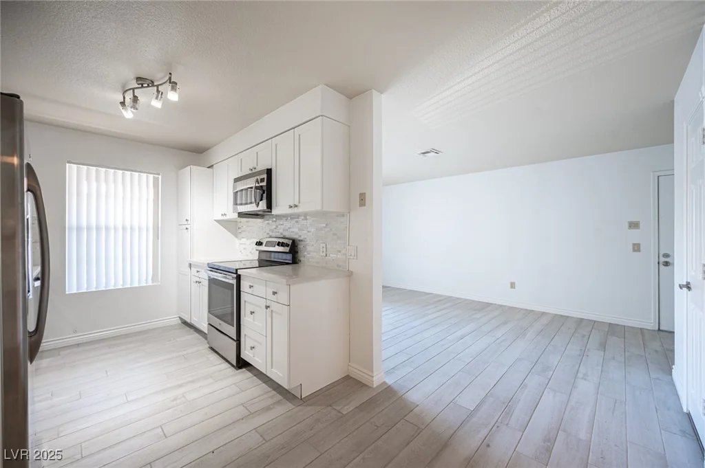 2606 Durango, Las Vegas, NV 89117