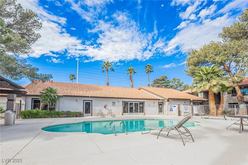 2606 Durango, Las Vegas, NV 89117