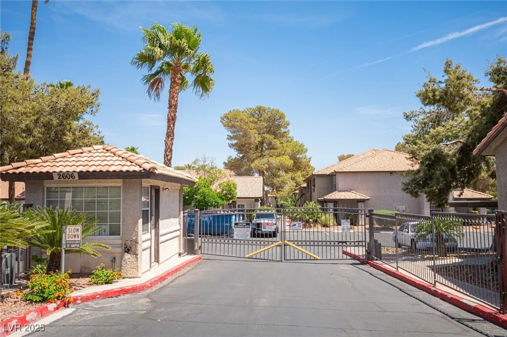 2606 Durango, Las Vegas, NV 89117