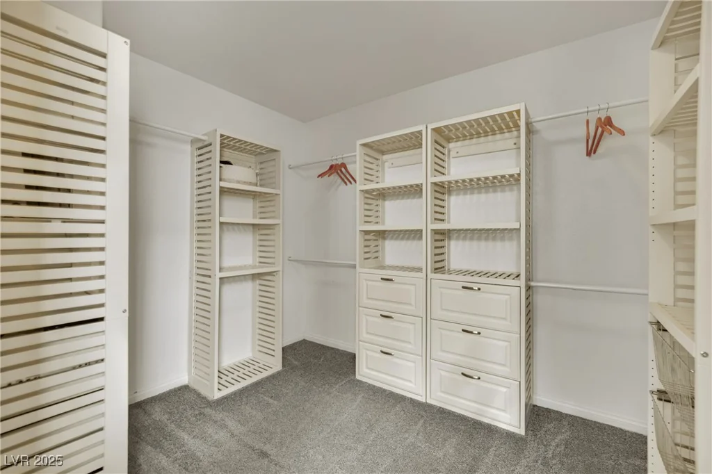 9464 Milkweed Canyon, Las Vegas, NV 89166