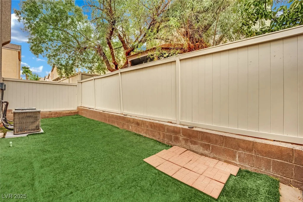9464 Milkweed Canyon, Las Vegas, NV 89166