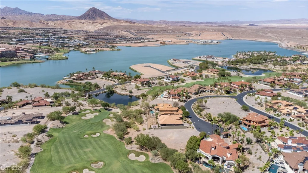 1 Rue De Chateau, Henderson, NV 89011