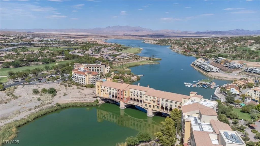 1 Rue De Chateau, Henderson, NV 89011