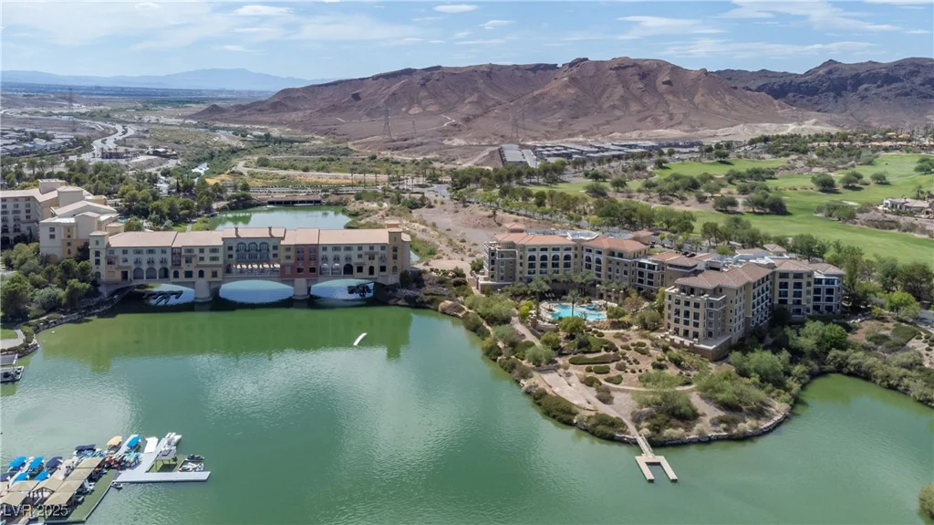 1 Rue De Chateau, Henderson, NV 89011