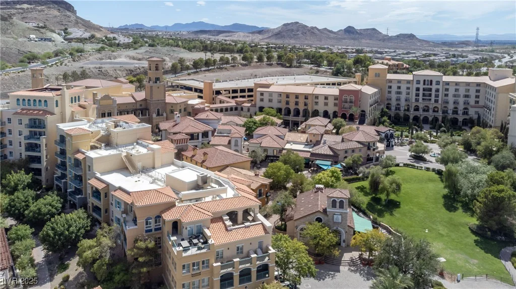 1 Rue De Chateau, Henderson, NV 89011