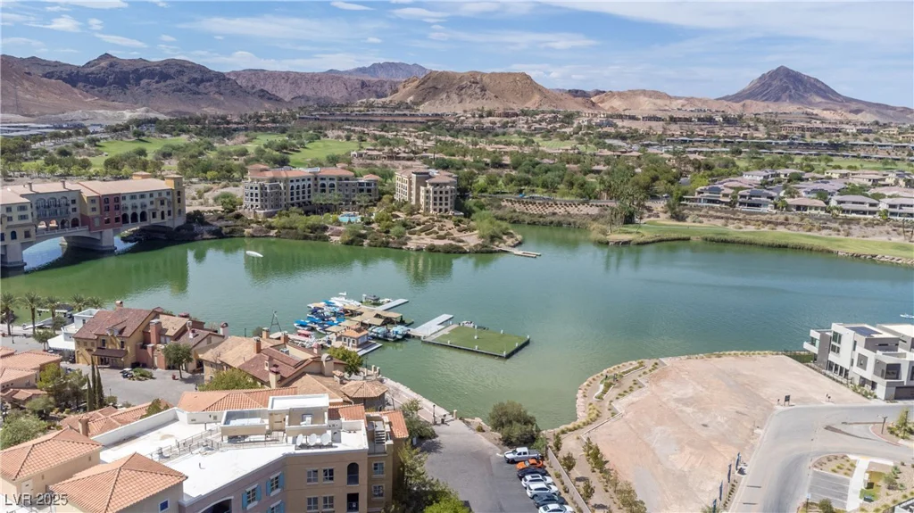 1 Rue De Chateau, Henderson, NV 89011