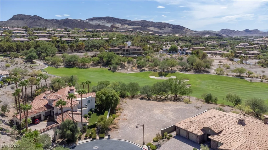 1 Rue De Chateau, Henderson, NV 89011