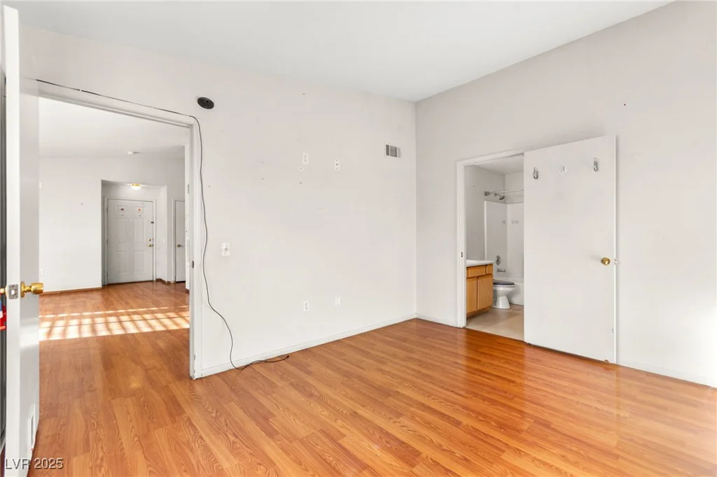 1830 Pecos, Las Vegas, NV 89115