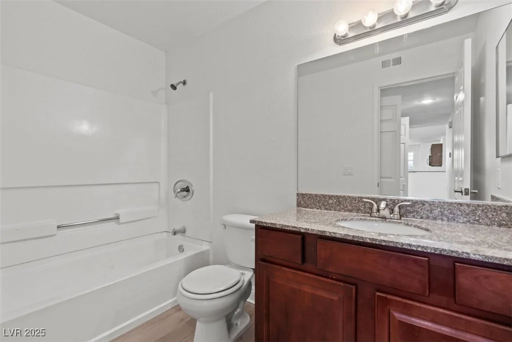 2801 Rainbow, Las Vegas, NV 89108