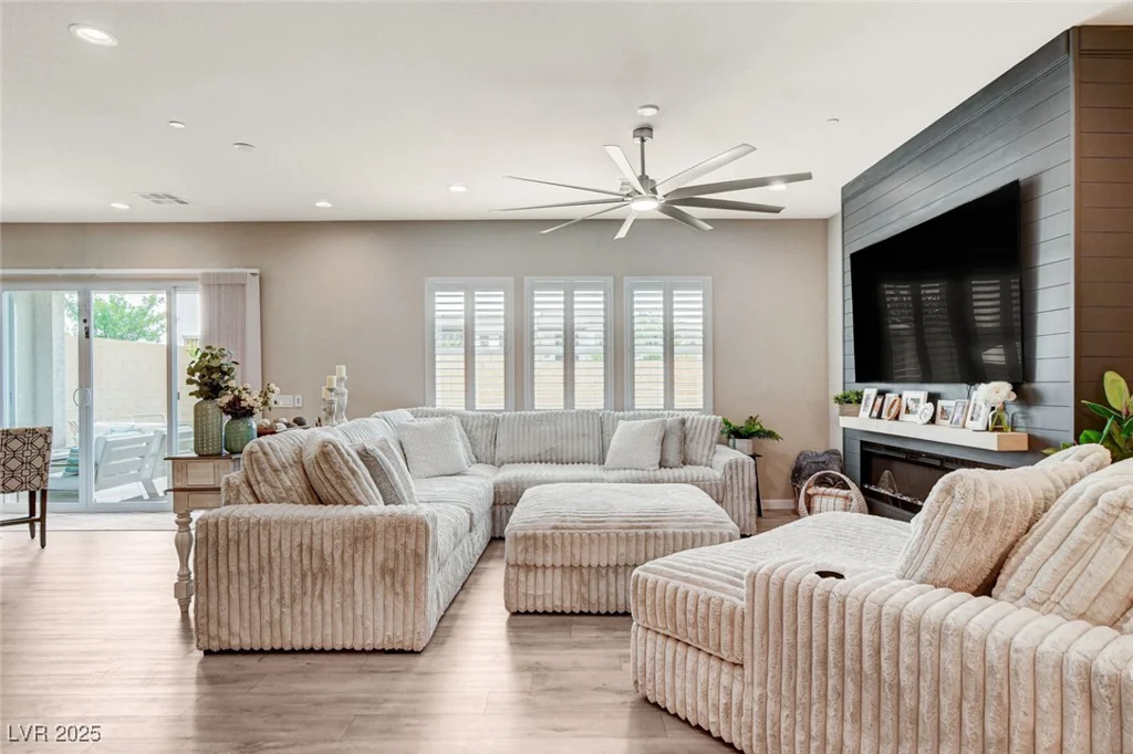10392 Vista Argento, Las Vegas, NV 89166