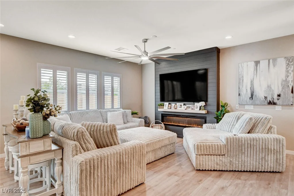 10392 Vista Argento, Las Vegas, NV 89166