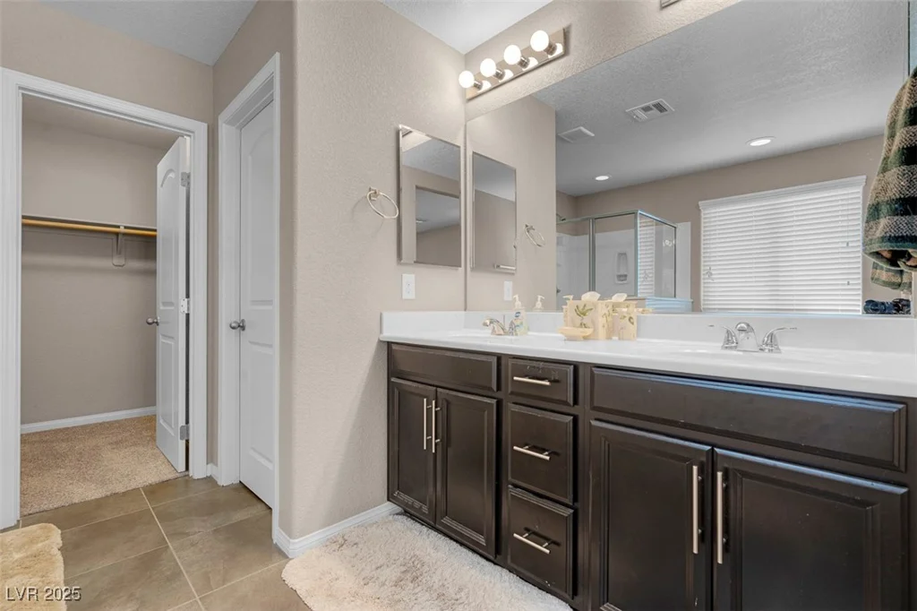 9899 Vista Meadows, Las Vegas, NV 89148