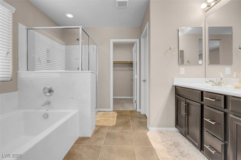 9899 Vista Meadows, Las Vegas, NV 89148