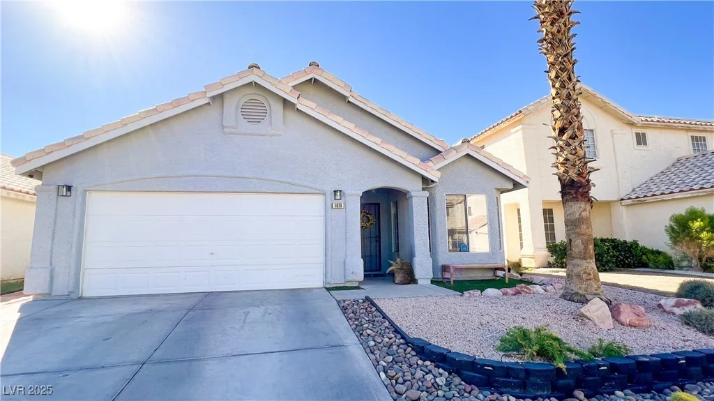 5929 Royal Castle, Las Vegas, NV 89130