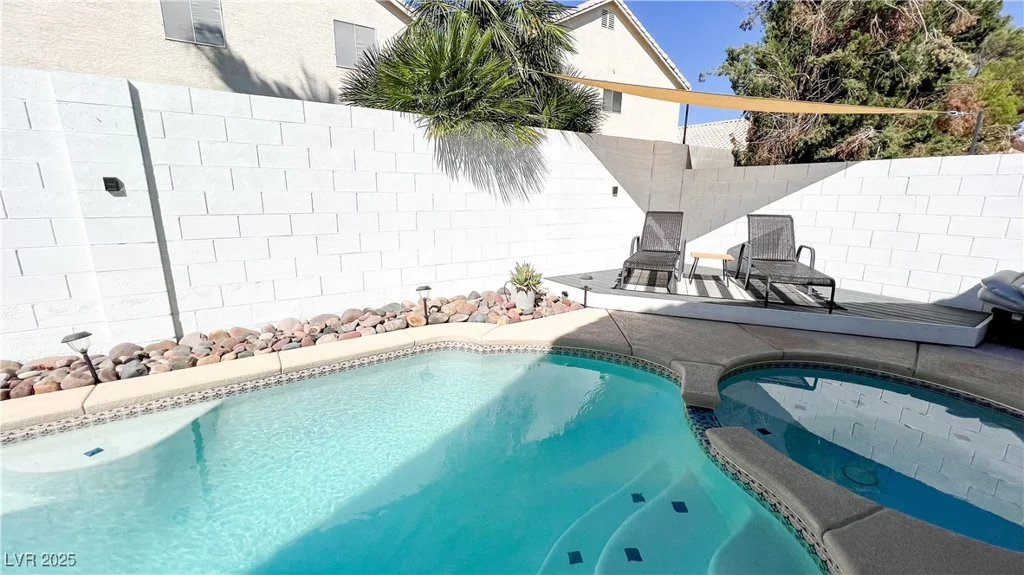 5929 Royal Castle, Las Vegas, NV 89130