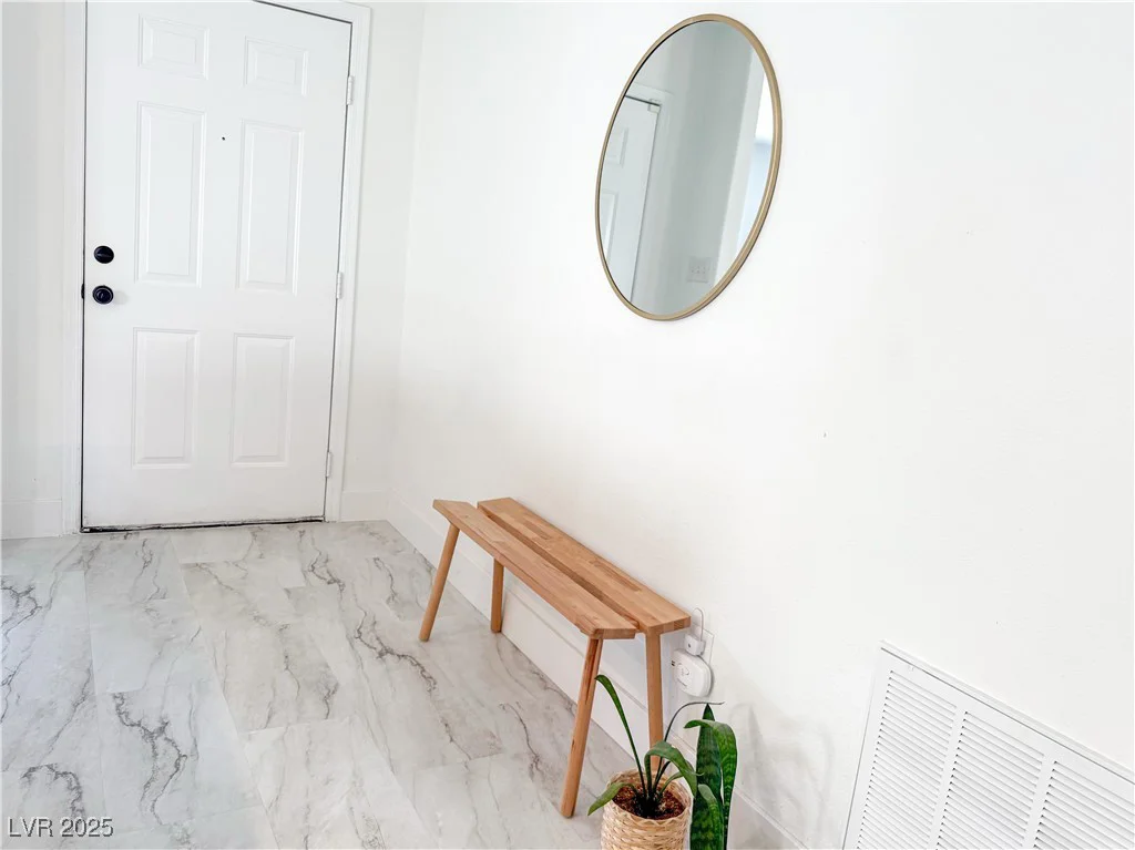 5929 Royal Castle, Las Vegas, NV 89130