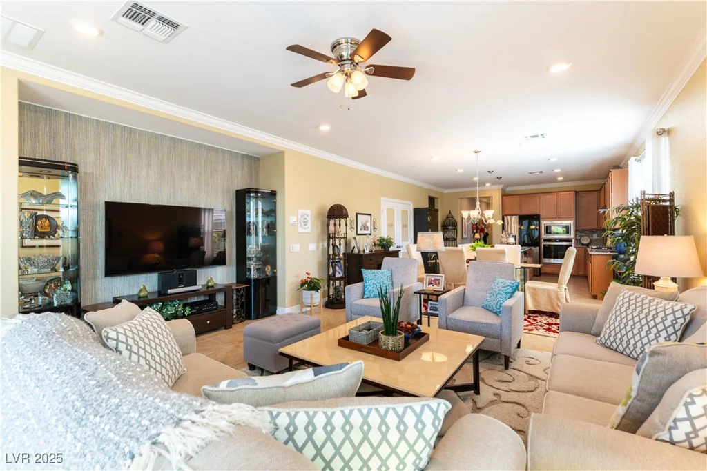 2047 Arrington, North Las Vegas, NV 89086