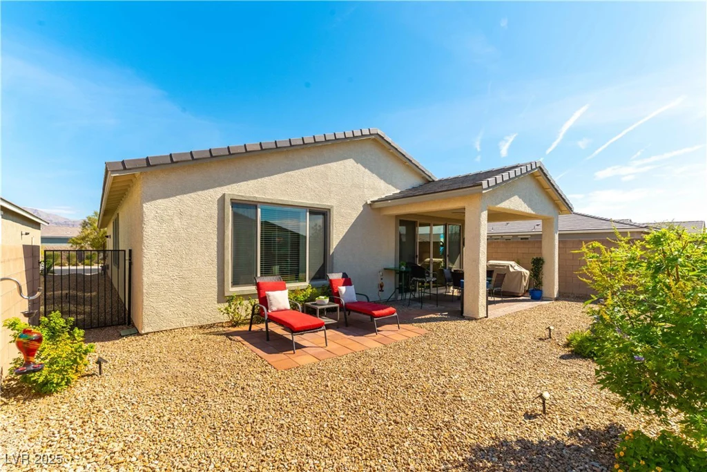 2047 Arrington, North Las Vegas, NV 89086