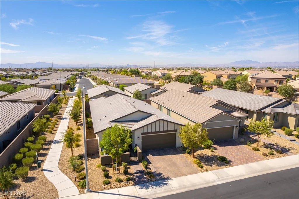 2047 Arrington, North Las Vegas, NV 89086