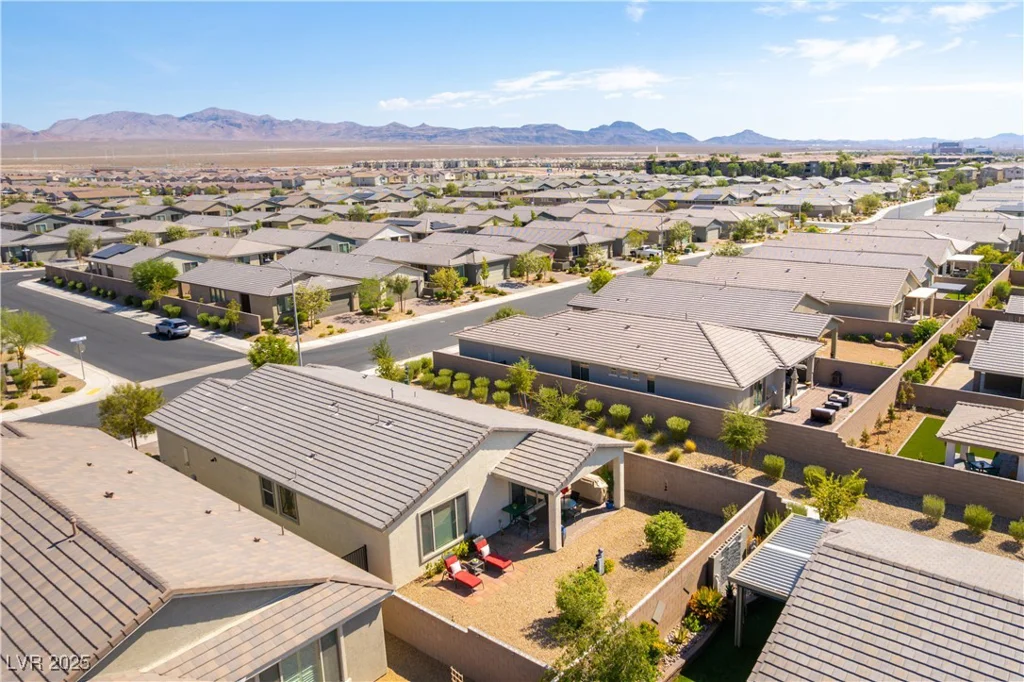 2047 Arrington, North Las Vegas, NV 89086