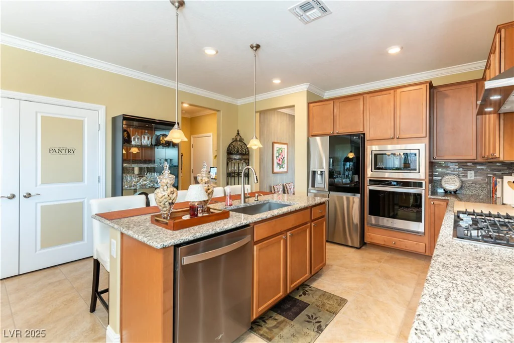2047 Arrington, North Las Vegas, NV 89086