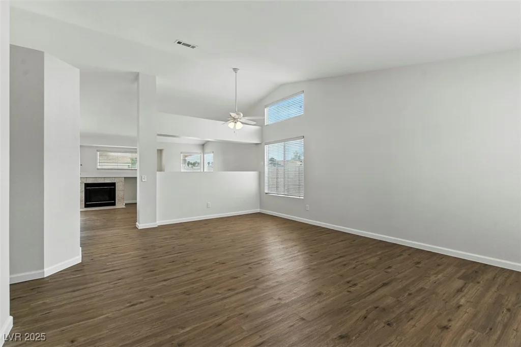 2519 United, North Las Vegas, NV 89032