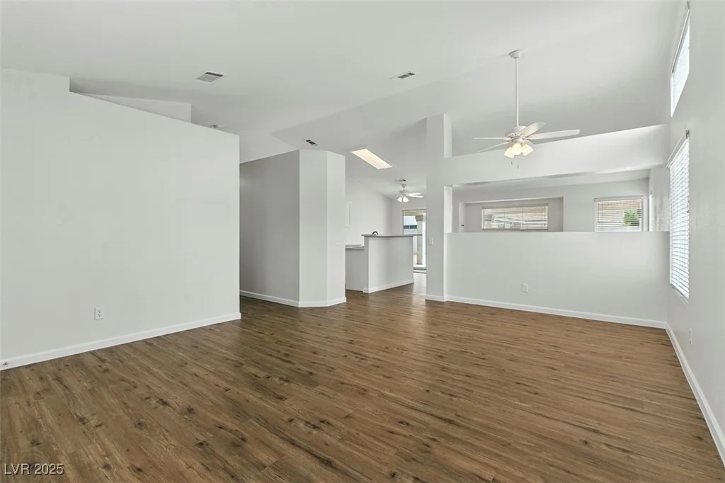 2519 United, North Las Vegas, NV 89032