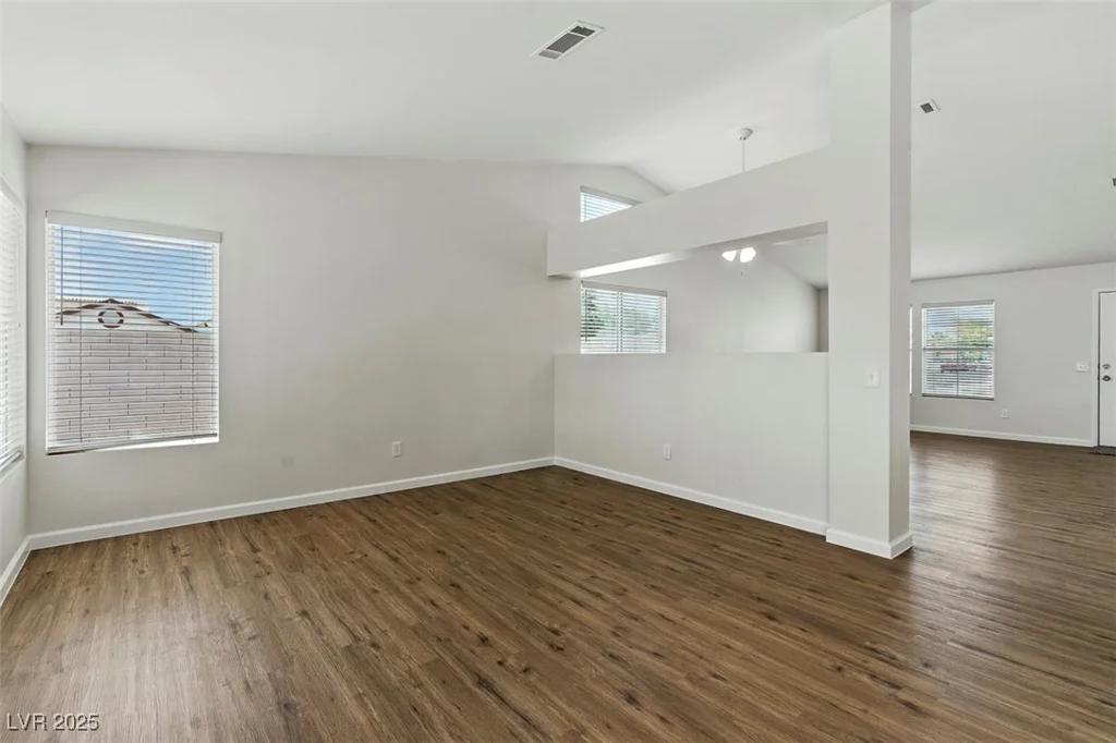 2519 United, North Las Vegas, NV 89032