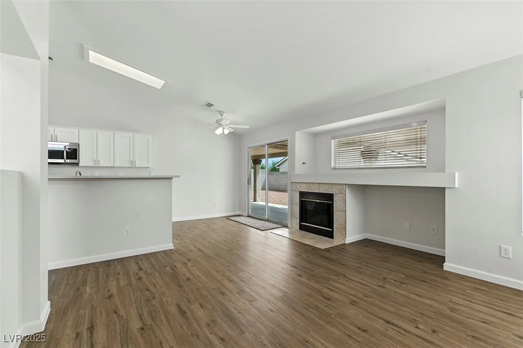 2519 United, North Las Vegas, NV 89032