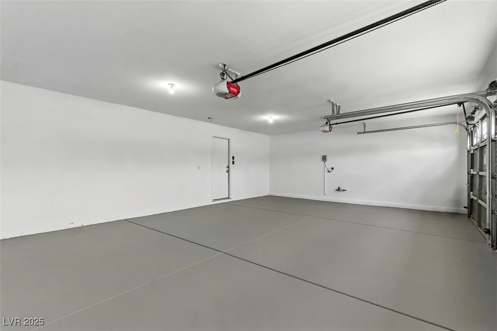 2519 United, North Las Vegas, NV 89032