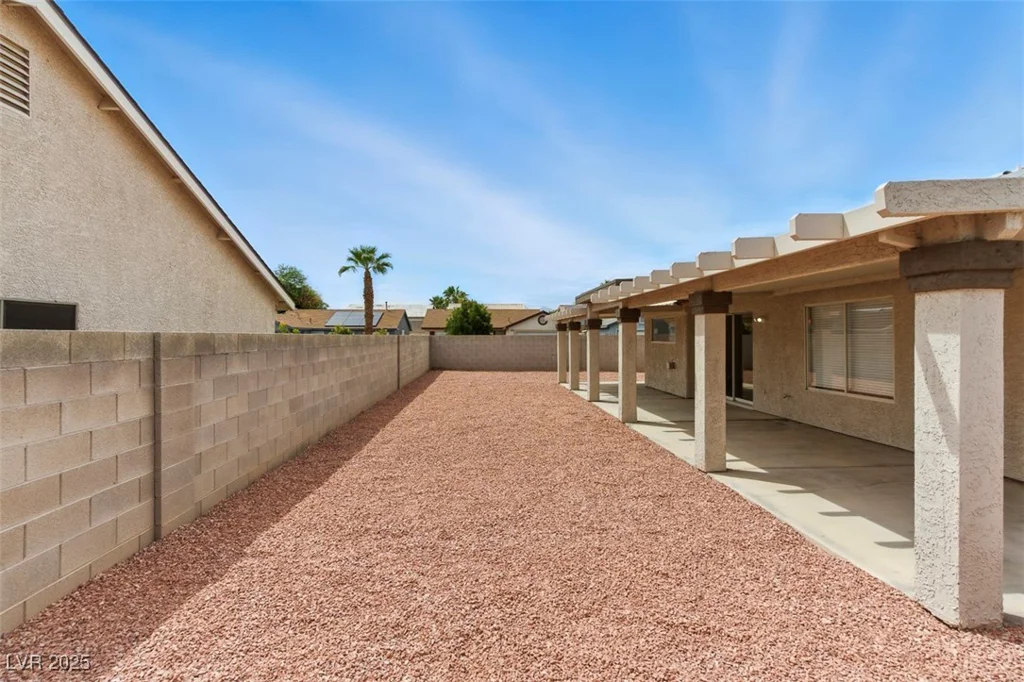 2519 United, North Las Vegas, NV 89032