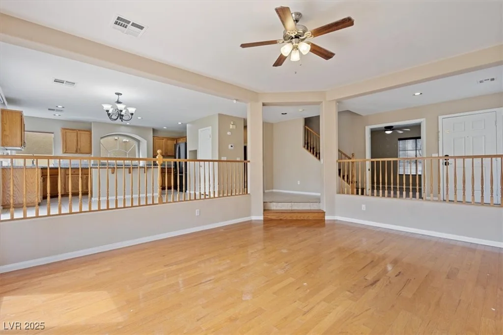 10898 Carberry Hill, Las Vegas, NV 89141