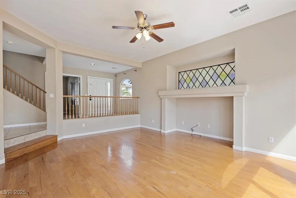 10898 Carberry Hill, Las Vegas, NV 89141