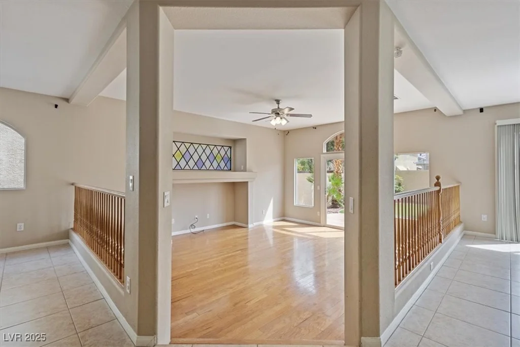 10898 Carberry Hill, Las Vegas, NV 89141