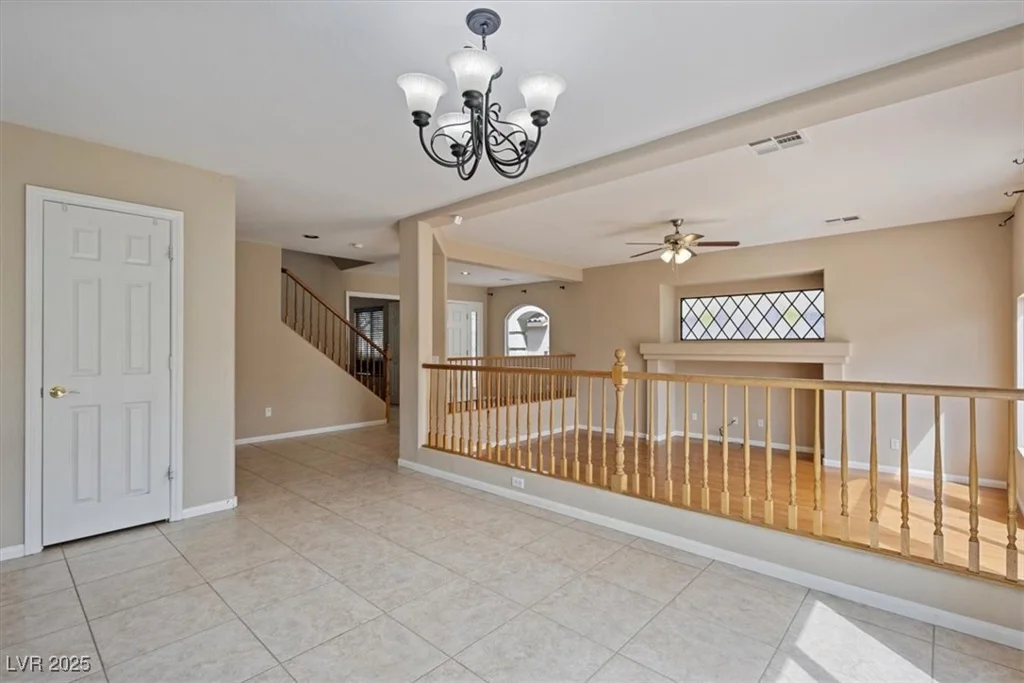 10898 Carberry Hill, Las Vegas, NV 89141