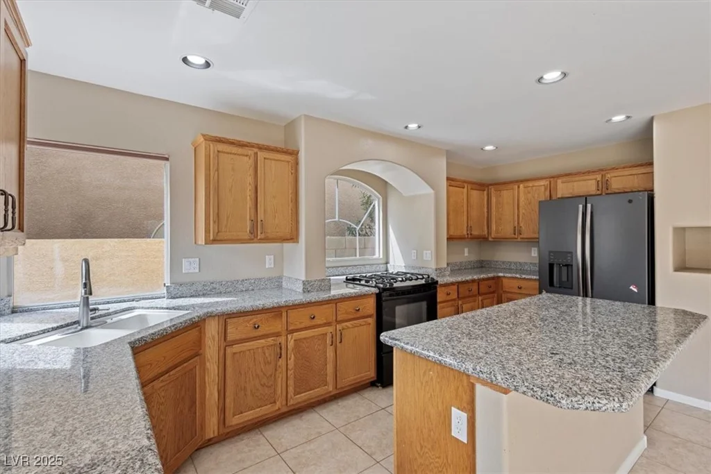 10898 Carberry Hill, Las Vegas, NV 89141