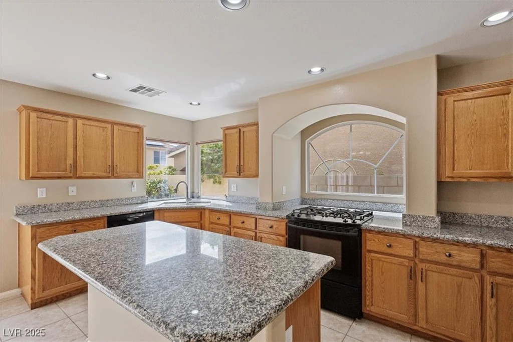 10898 Carberry Hill, Las Vegas, NV 89141