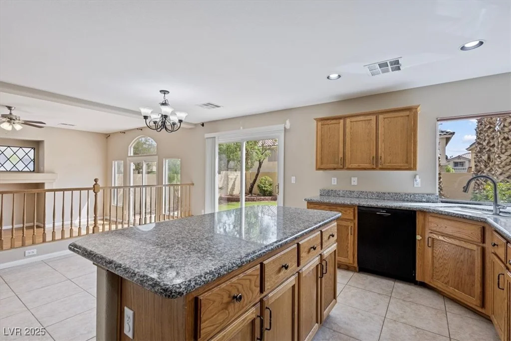 10898 Carberry Hill, Las Vegas, NV 89141