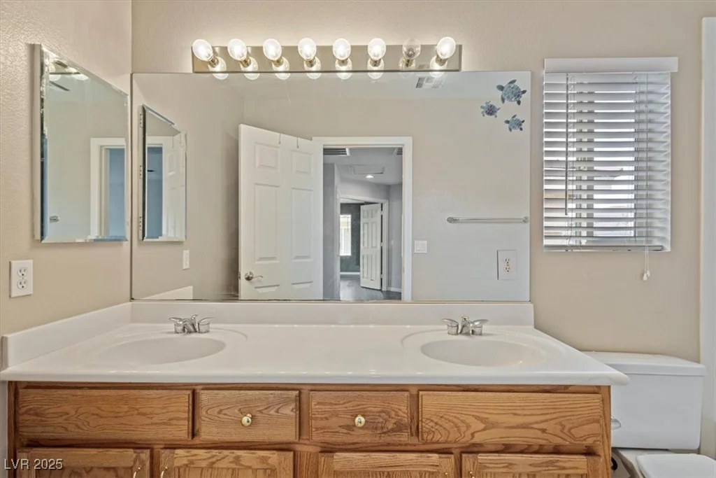 10898 Carberry Hill, Las Vegas, NV 89141