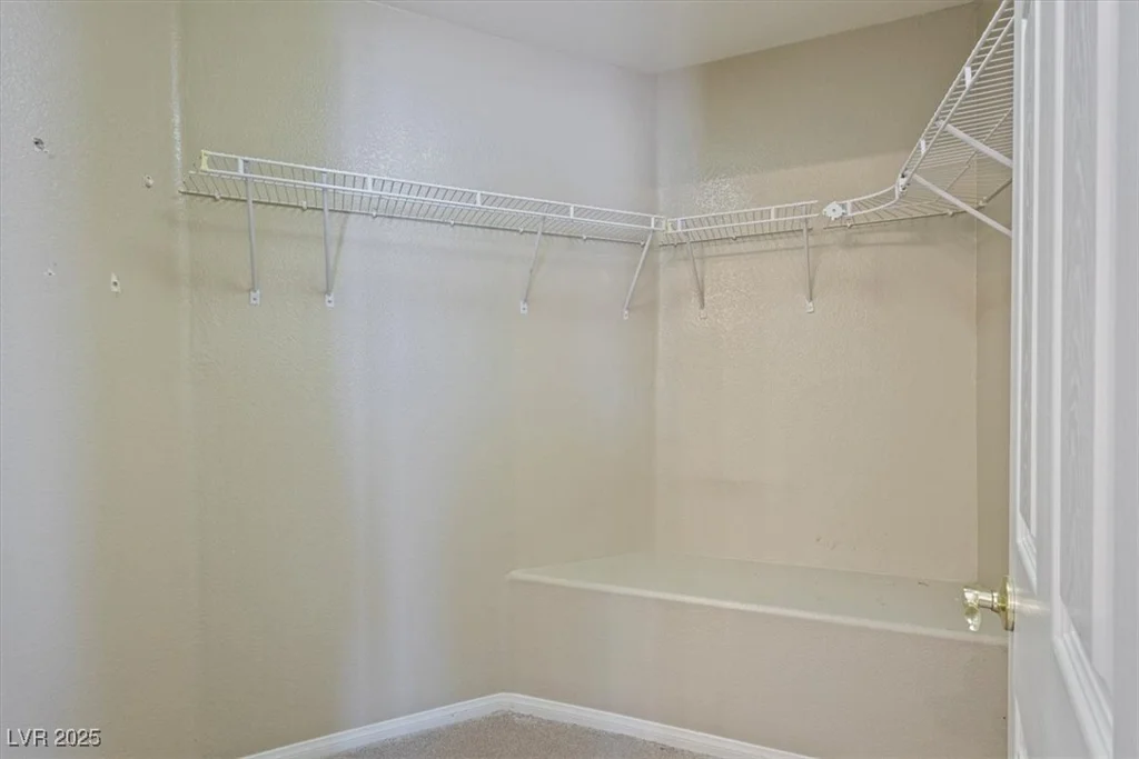 10898 Carberry Hill, Las Vegas, NV 89141