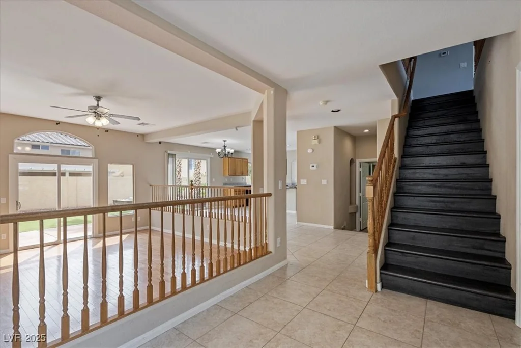 10898 Carberry Hill, Las Vegas, NV 89141