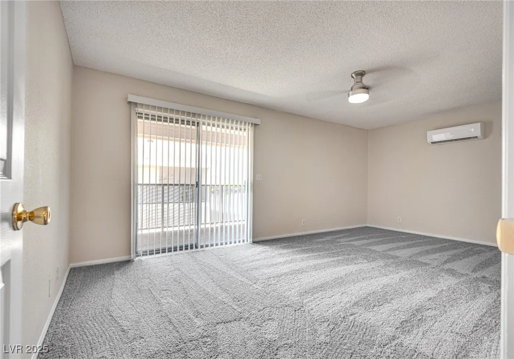 100 Crestline, Las Vegas, NV 89107