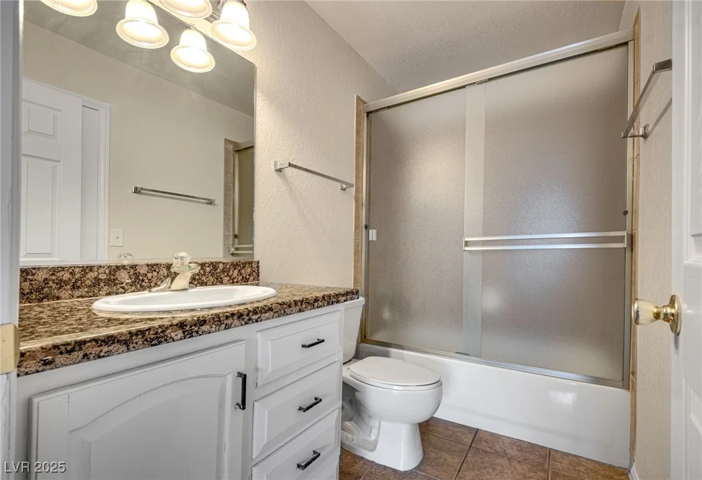 100 Crestline, Las Vegas, NV 89107