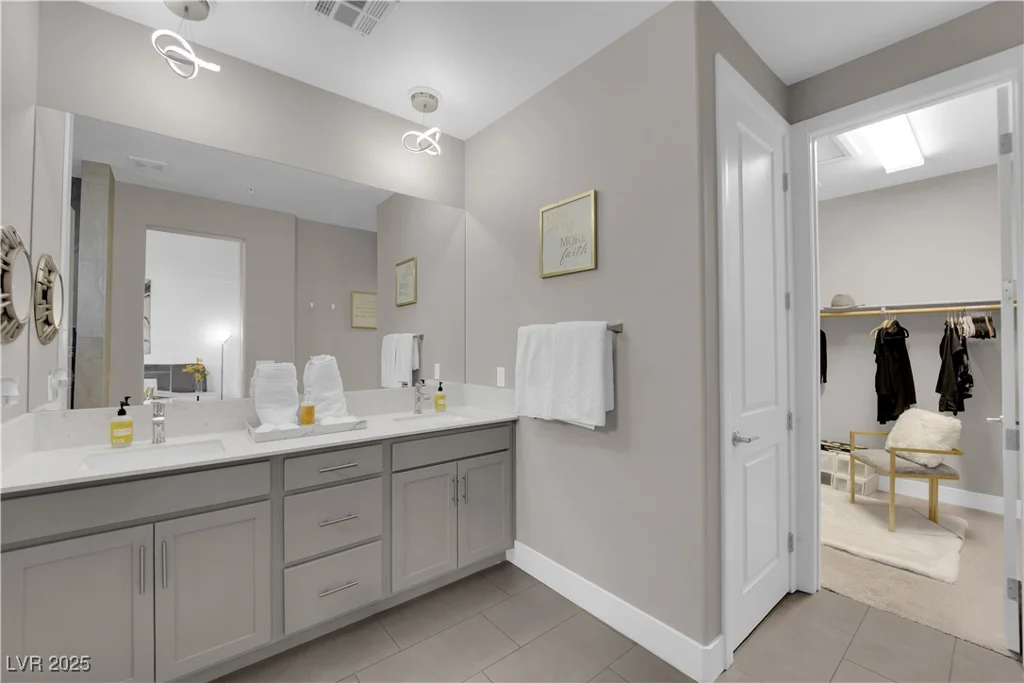 41 Via Verso Lago, Henderson, NV 89011