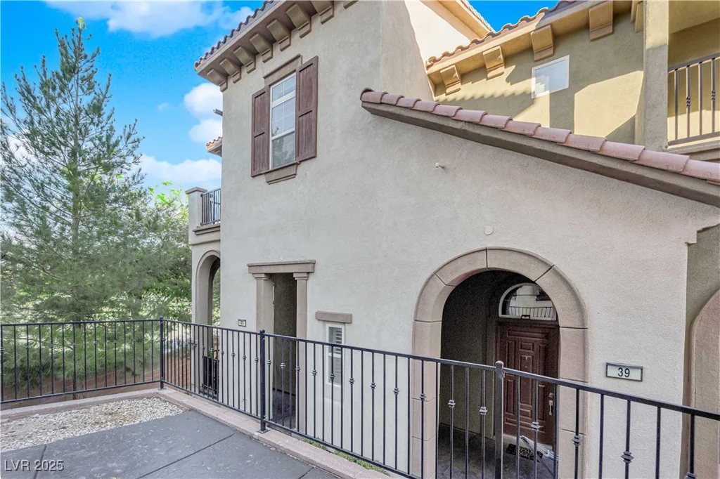 41 Via Verso Lago, Henderson, NV 89011