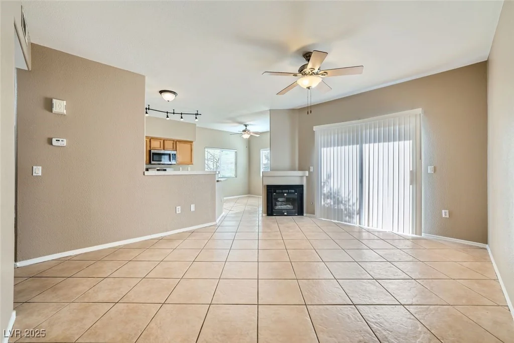 2108 Calville, Las Vegas, NV 89128