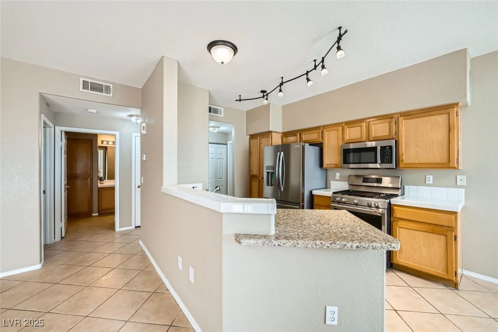 2108 Calville, Las Vegas, NV 89128